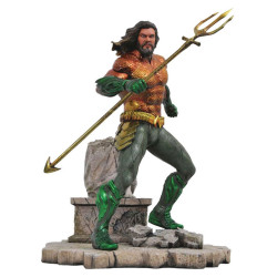 FIGURA DIAMOND COLLECTION DC COMICS AQUAMAN