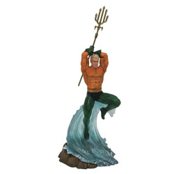 FIGURA DIAMOND COLLECTION DC COMICS AQUAMAN