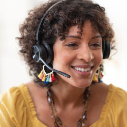 AURICULARES POLY VOYAGER 4320 USB - C +