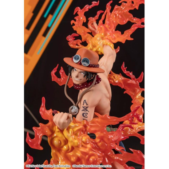 FIGURA TAMASHII SH FIGUARTS ONE PIECE Figuras
