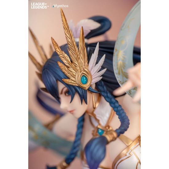 FIGURA LEAGUE OF LEGENDS IRELIA ESTATUA Figuras
