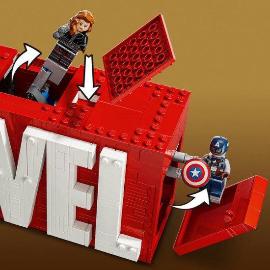 LEGO MARVEL LOGOTIPO Y FIGURAS Playmobils LEGO MARVEL LOGOTIPO Y FIGURAS Playmobils
